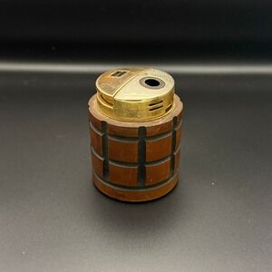 Vintage Flamex Japan‎ Wood Barrel Table Lighter Mid Century Modern Gold Tone